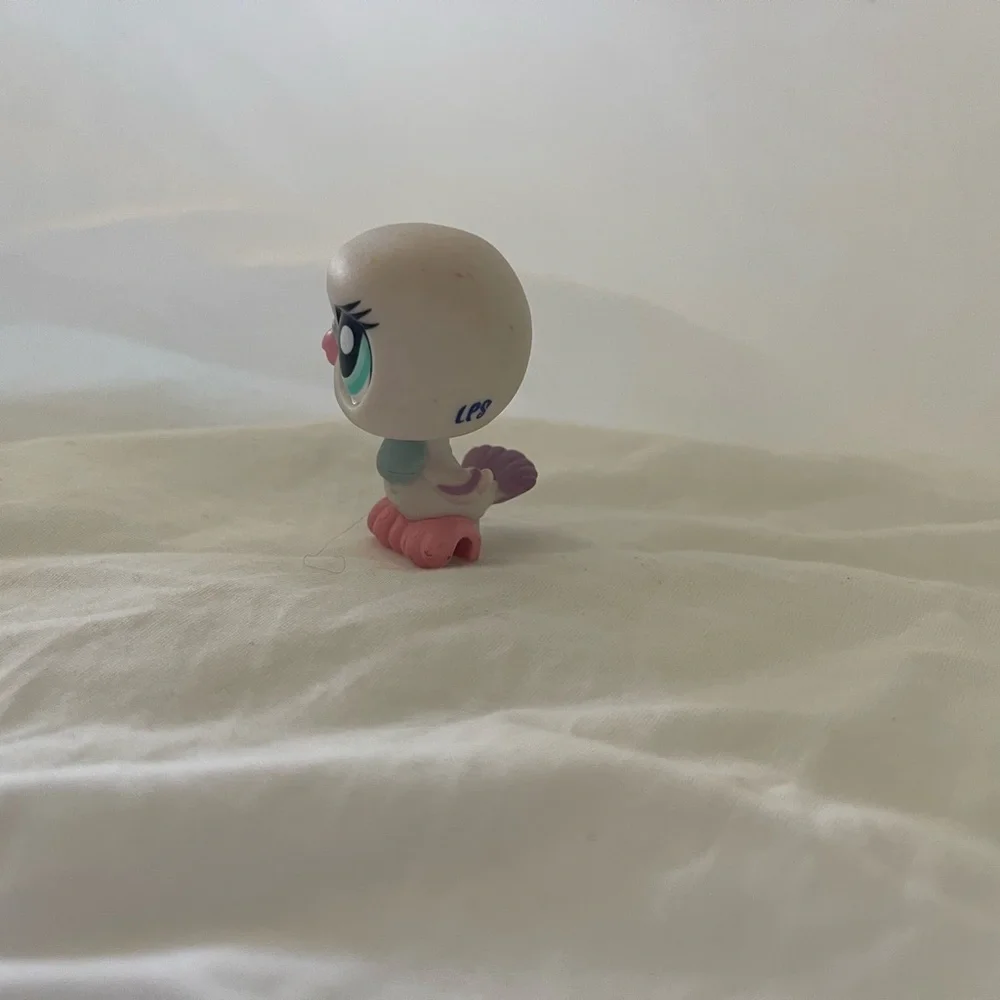Littlest Pet Shop PIGEON #1547 Authentic Hasbro